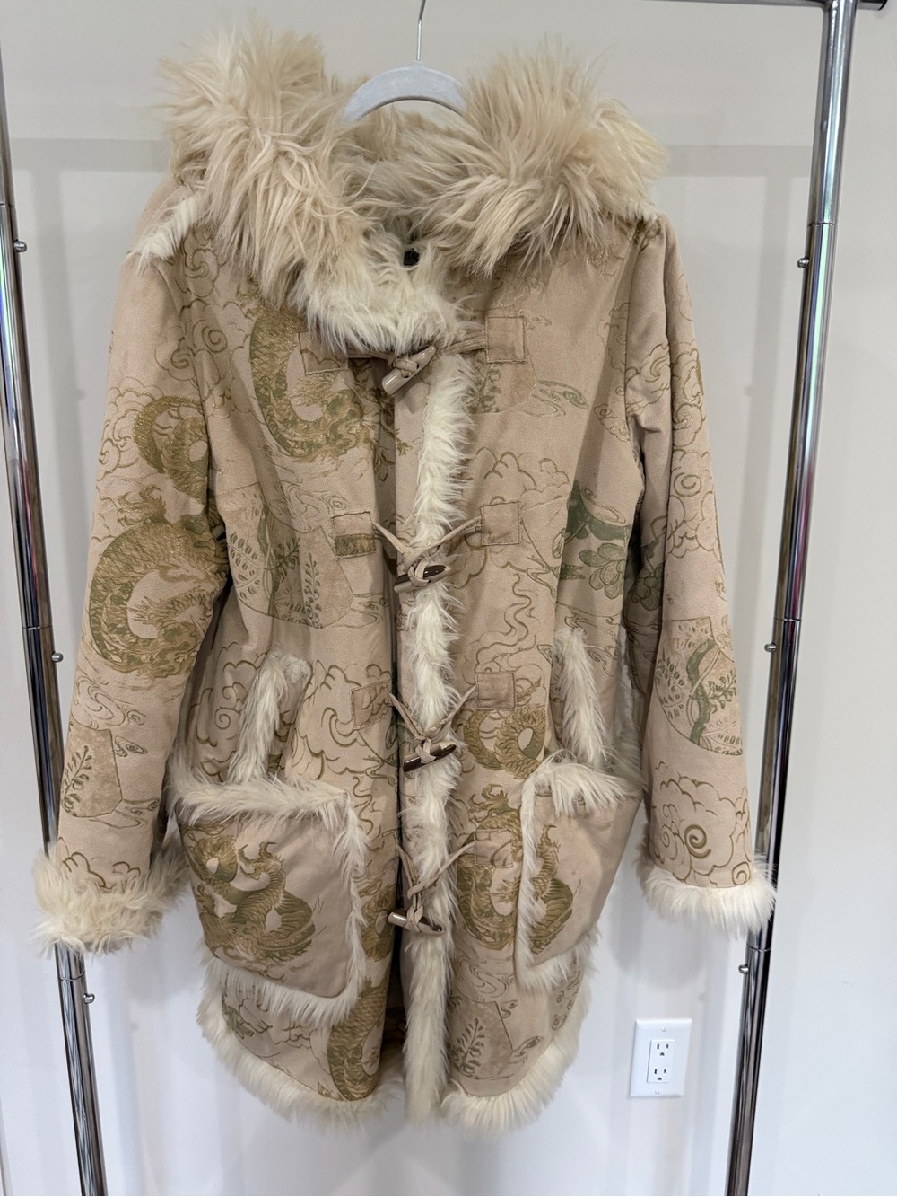 VINTAGE 1990s SKEA SKI JACKET PARKA Beige Faux fur Dragon gold EMBROIDERY HOODED